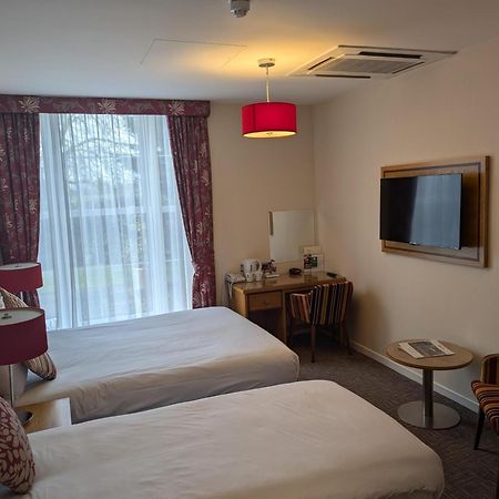 Best Western Homestead Court Hotel Welwyn Garden City Exterior foto