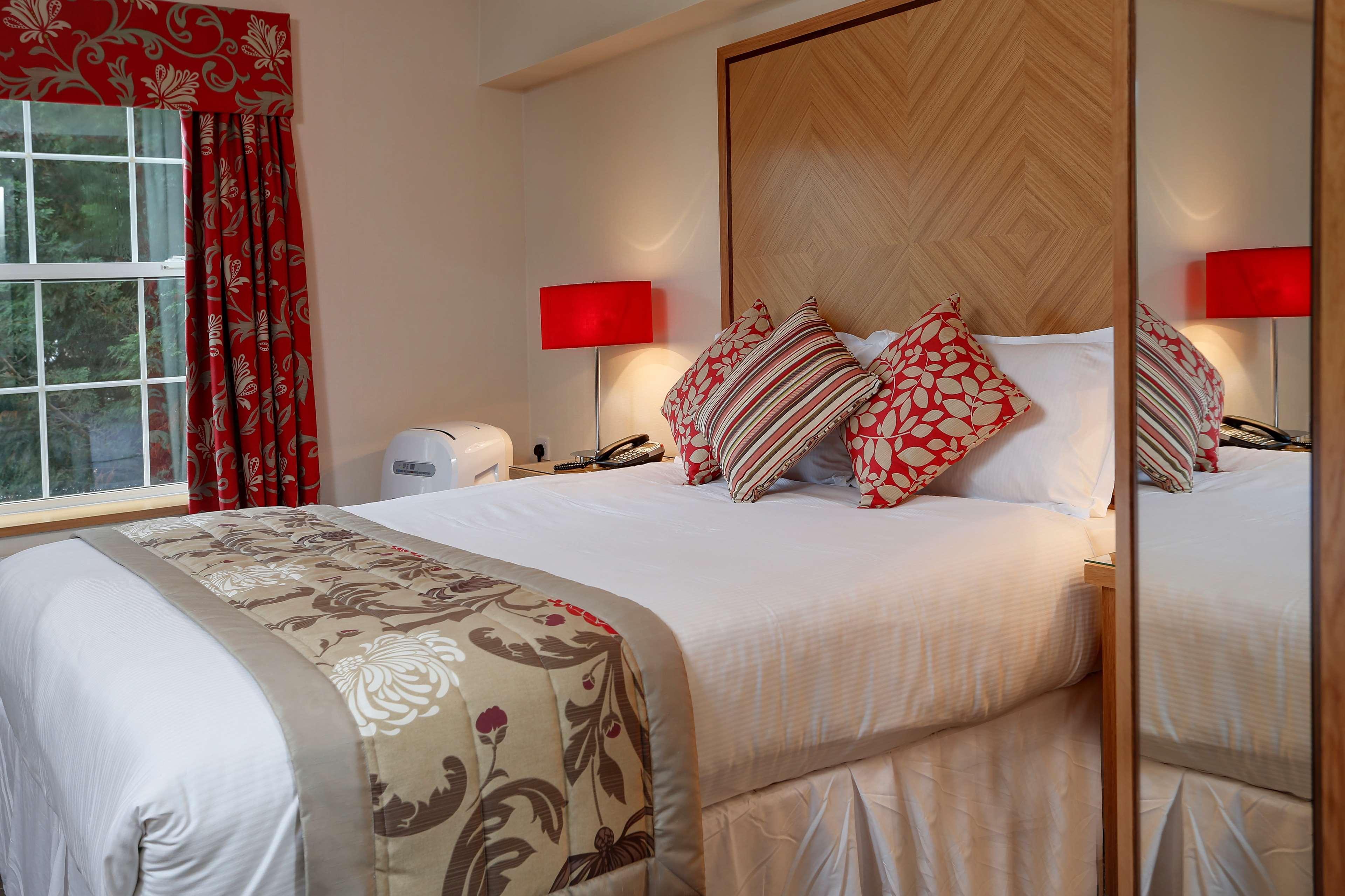 Best Western Homestead Court Hotel Welwyn Garden City Exterior foto